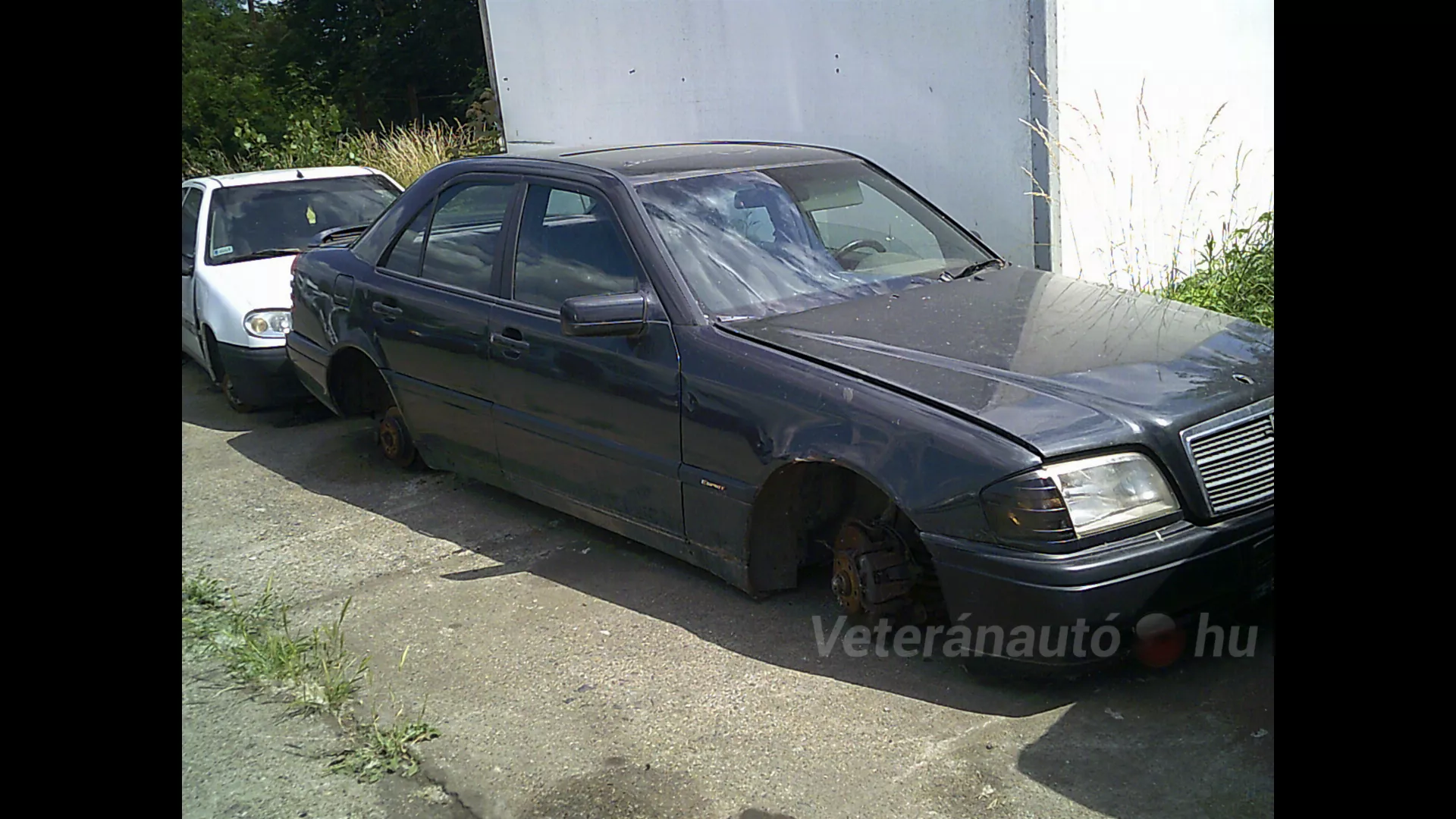 Mercedes C180 alaktrészek