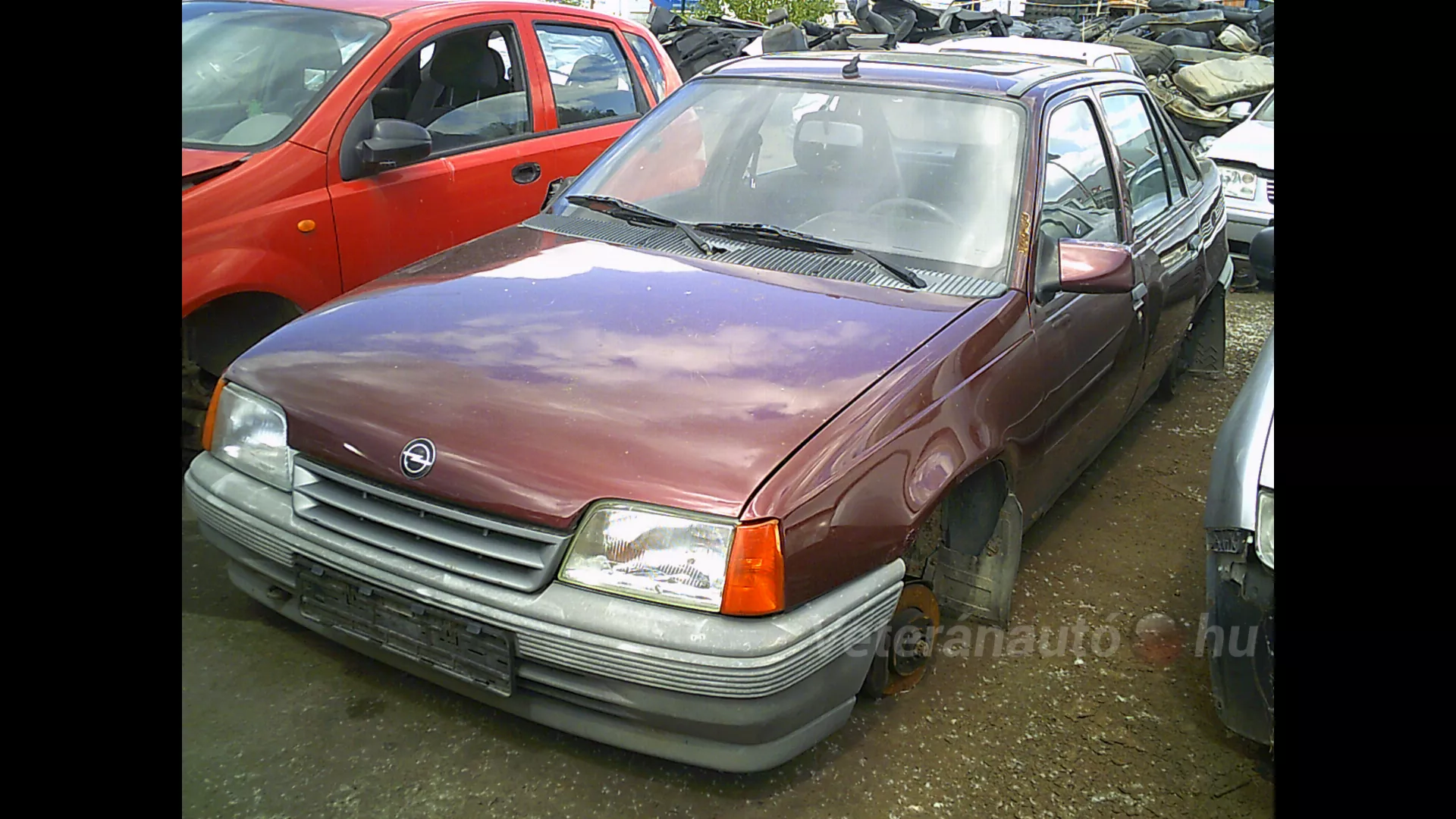Opel Kadett E alkatrésznek