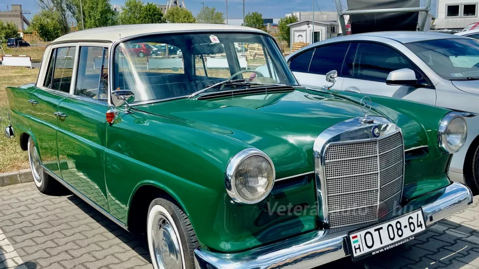 Egy egyedi, fiatalos 60 éves…